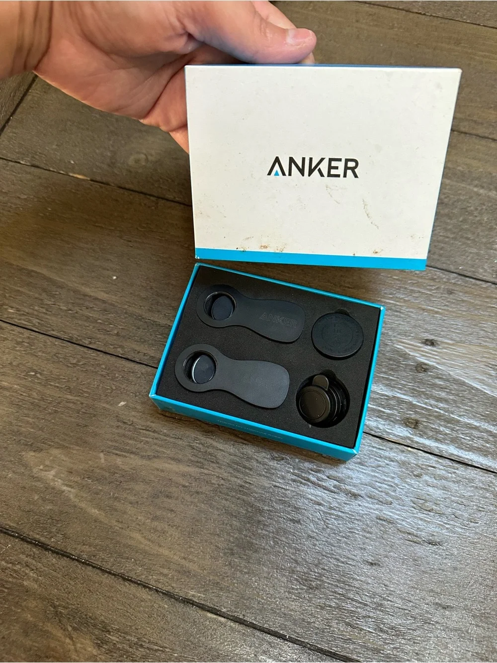 Anker portable clip